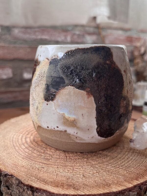Taza sin asa ·Tierra Lunar